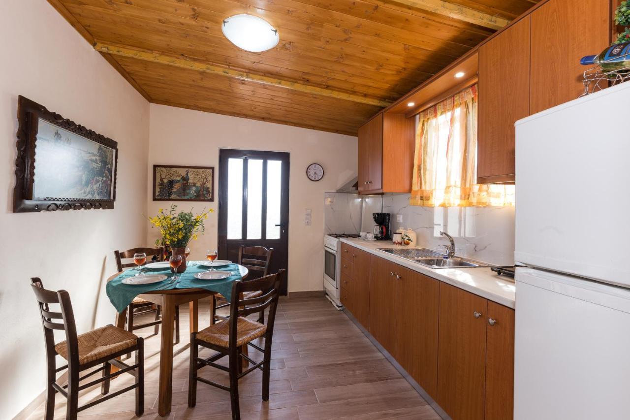 Maláthiros Villa Margarita'S Farm, Private Pool מראה חיצוני תמונה